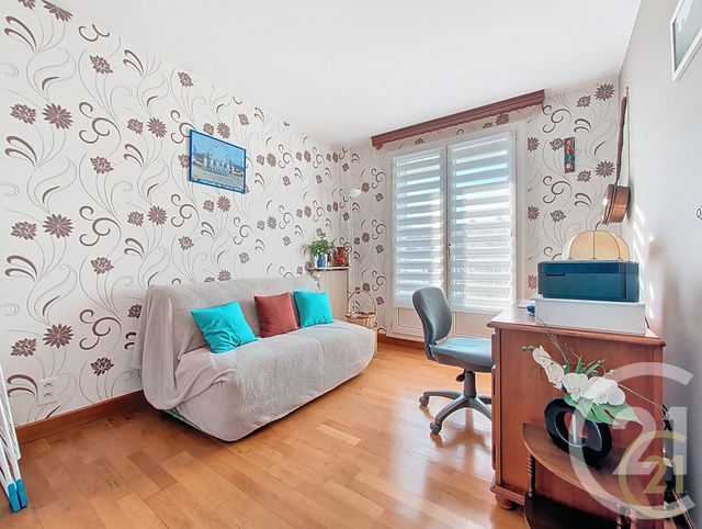 Appartement F4 à vendre - 4 pièces - 72,40 m2 - Montbeliard - 25 - FRANCHE-COMTE