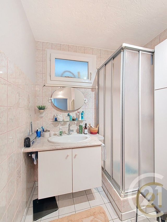 Appartement F4 à vendre - 4 pièces - 72,40 m2 - Montbeliard - 25 - FRANCHE-COMTE