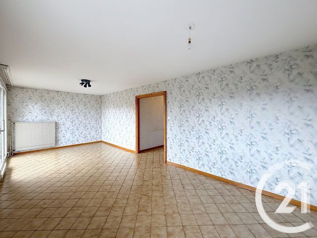 Appartement F4 &agrave; vendre - 4 pi&egrave;ces - 75,47 m2 - Montbeliard - 25 - FRANCHE-COMTE