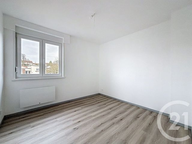 Maison à louer - 5 pièces - 80 m2 - Fesches Le Chatel - 25 - FRANCHE-COMTE