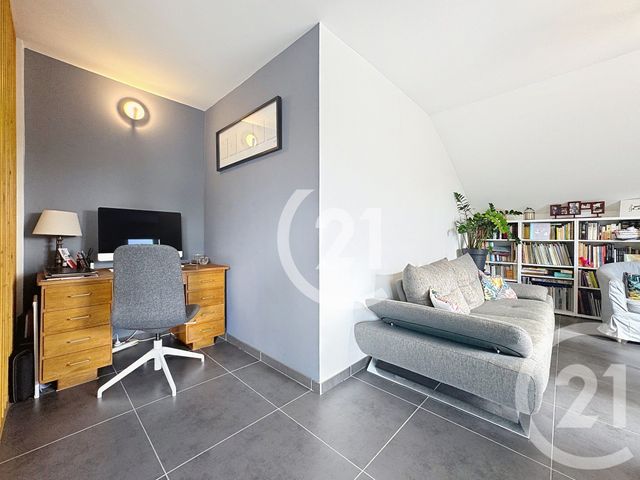 Appartement T4 à vendre - 4 pièces - 85,31 m2 - Montbeliard - 25 - FRANCHE-COMTE