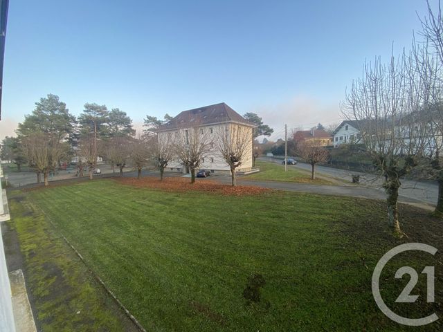 Appartement F4 &agrave; louer - 4 pi&egrave;ces - 77 m2 - Grand Charmont - 25 - FRANCHE-COMTE