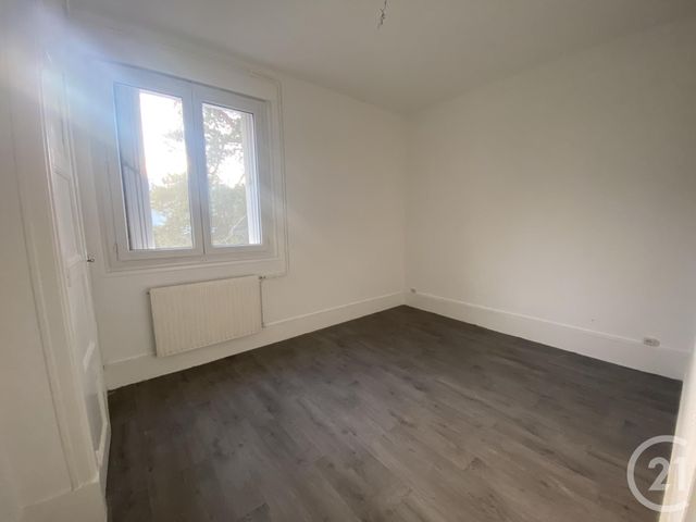 Appartement F4 &agrave; louer - 4 pi&egrave;ces - 77 m2 - Grand Charmont - 25 - FRANCHE-COMTE