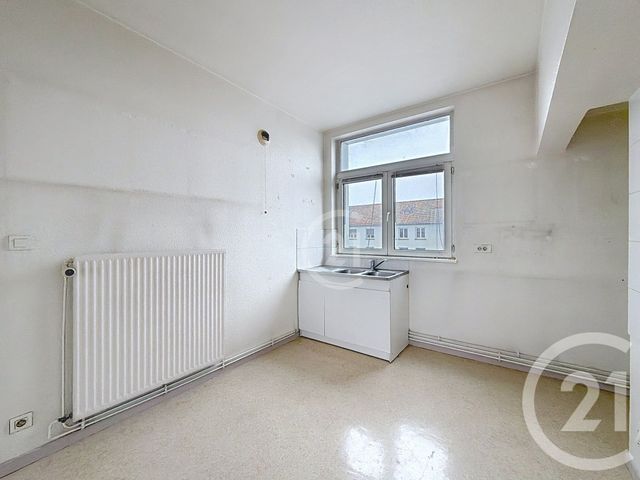 Appartement F4 &agrave; vendre - 4 pi&egrave;ces - 75,83 m2 - Montbeliard - 25 - FRANCHE-COMTE