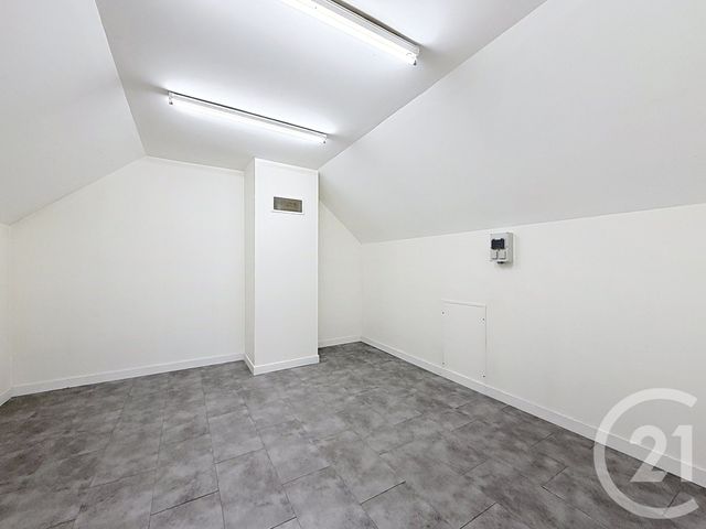 Maison &agrave; louer - 5 pi&egrave;ces - 90,97 m2 - Dambenois - 25 - FRANCHE-COMTE