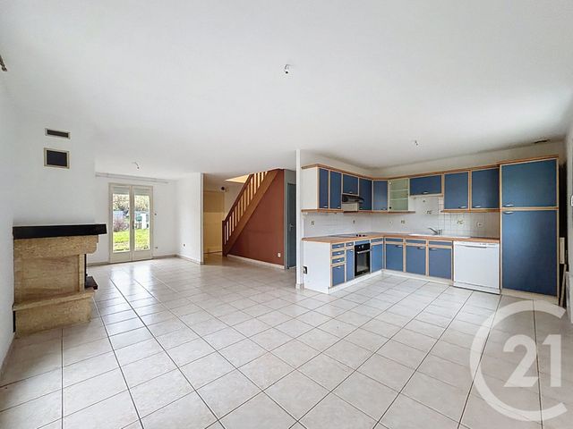 Maison &agrave; louer - 5 pi&egrave;ces - 90,97 m2 - Dambenois - 25 - FRANCHE-COMTE