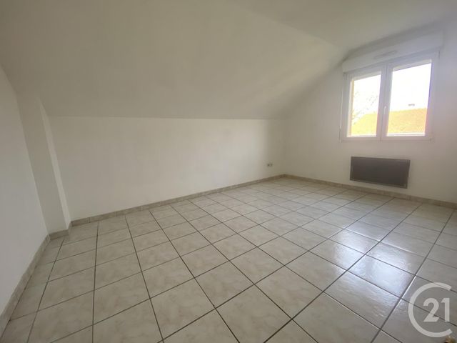 Maison &agrave; louer - 4 pi&egrave;ces - 90 m2 - Montenois - 25 - FRANCHE-COMTE