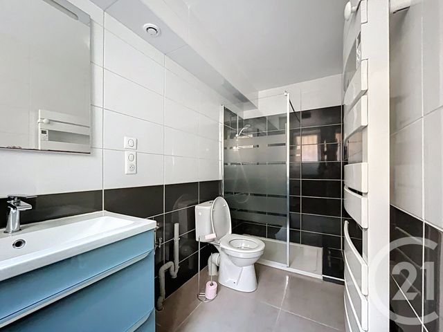 Appartement F2 &agrave; louer - 2 pi&egrave;ces - 40,16 m2 - Montbeliard - 25 - FRANCHE-COMTE