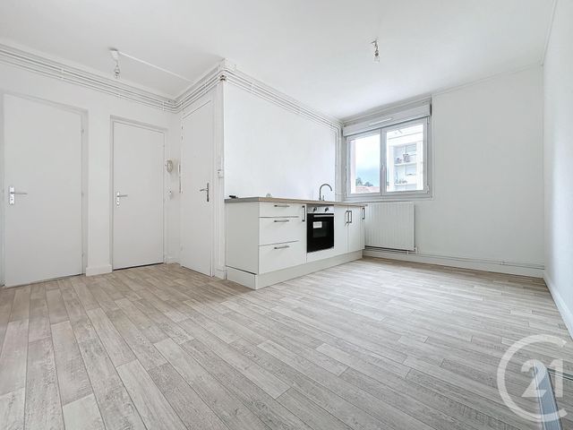 Appartement F5 à louer - 5 pièces - 79 m2 - Montbeliard - 25 - FRANCHE-COMTE