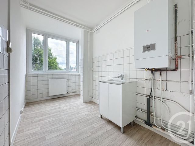 Appartement F5 à louer - 5 pièces - 79 m2 - Montbeliard - 25 - FRANCHE-COMTE