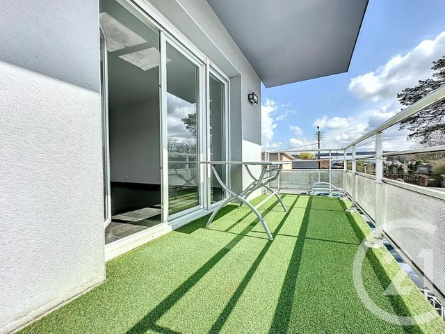 Appartement F4 &agrave; louer - 4 pi&egrave;ces - 82 m2 - Audincourt - 25 - FRANCHE-COMTE