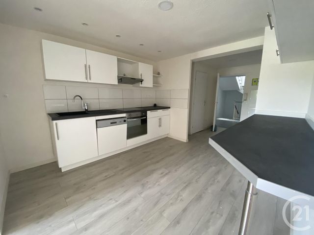 Appartement F3 &agrave; louer - 3 pi&egrave;ces - 60 m2 - Montbeliard - 25 - FRANCHE-COMTE