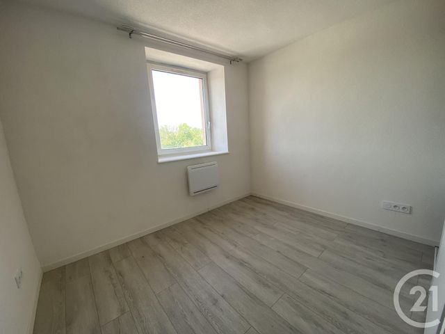 Appartement F3 &agrave; louer - 3 pi&egrave;ces - 60 m2 - Montbeliard - 25 - FRANCHE-COMTE