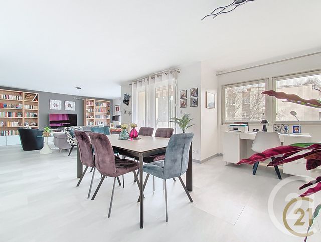 Appartement F6 &agrave; vendre - 6 pi&egrave;ces - 119,06 m2 - Montbeliard - 25 - FRANCHE-COMTE