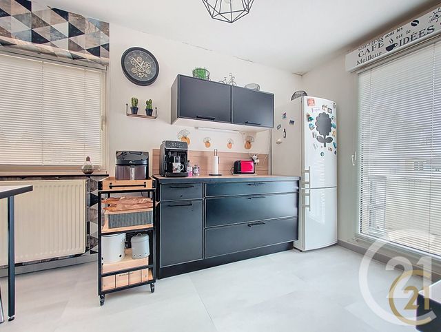 Appartement F6 &agrave; vendre - 6 pi&egrave;ces - 119,06 m2 - Montbeliard - 25 - FRANCHE-COMTE