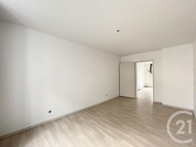 Appartement F2 &agrave; louer - 2 pi&egrave;ces - 55 m2 - Montbeliard - 25 - FRANCHE-COMTE