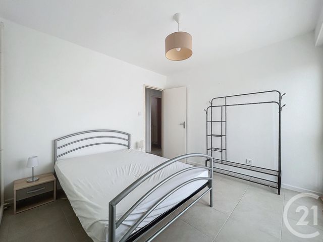 Appartement F4 &agrave; louer - 4 pi&egrave;ces - 78,16 m2 - Montbeliard - 25 - FRANCHE-COMTE