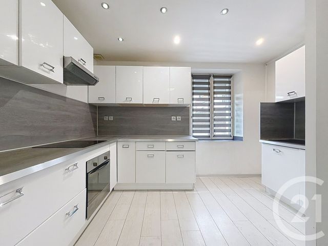 Appartement F4 &agrave; louer - 4 pi&egrave;ces - 77,30 m2 - Exincourt - 25 - FRANCHE-COMTE