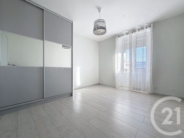 Appartement F4 &agrave; louer - 4 pi&egrave;ces - 77,30 m2 - Exincourt - 25 - FRANCHE-COMTE