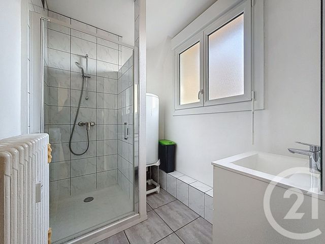 Appartement F1 &agrave; louer - 1 pi&egrave;ce - 35,22 m2 - Montbeliard - 25 - FRANCHE-COMTE