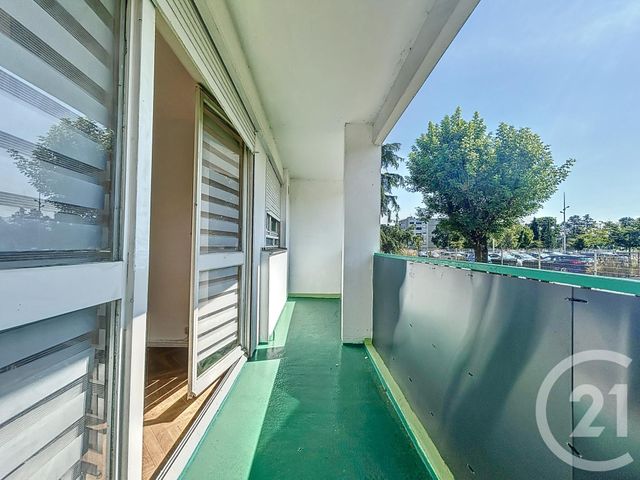 Appartement F2 &agrave; louer - 2 pi&egrave;ces - 45 m2 - Montbeliard - 25 - FRANCHE-COMTE