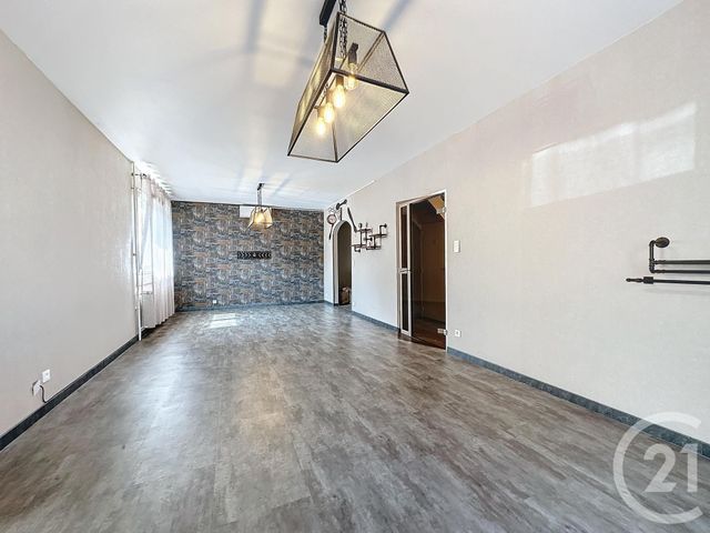 Maison &agrave; louer - 5 pi&egrave;ces - 130 m2 - Valdoie - 90 - FRANCHE-COMTE