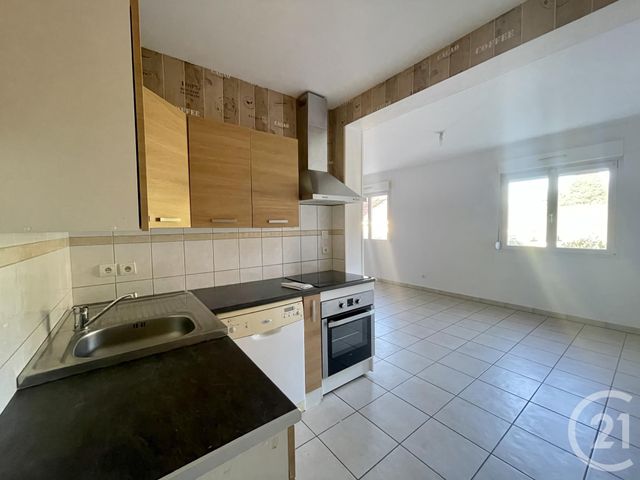 Appartement F4 &agrave; louer - 4 pi&egrave;ces - 80 m2 - Beutal - 25 - FRANCHE-COMTE