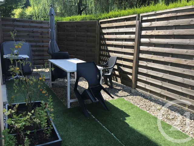 Appartement F4 &agrave; louer - 4 pi&egrave;ces - 80 m2 - Beutal - 25 - FRANCHE-COMTE