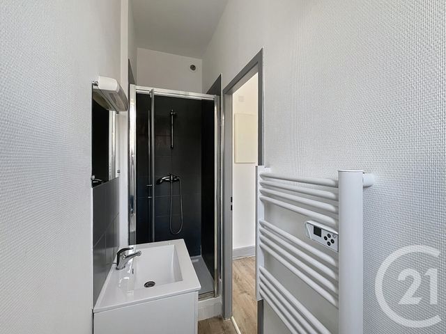Appartement Studio &agrave; louer - 1 pi&egrave;ce - 24 m2 - Sochaux - 25 - FRANCHE-COMTE