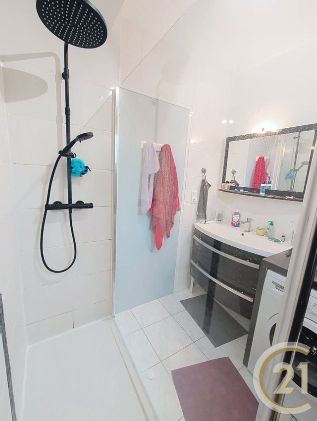 Appartement F3 &agrave; vendre - 3 pi&egrave;ces - 64,60 m2 - Montbeliard - 25 - FRANCHE-COMTE