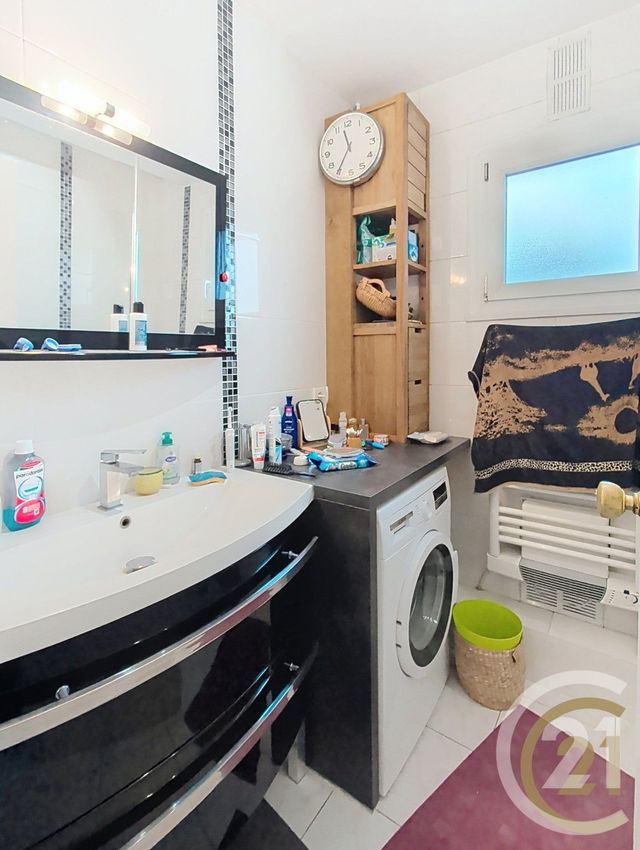 Appartement F3 &agrave; vendre - 3 pi&egrave;ces - 64,60 m2 - Montbeliard - 25 - FRANCHE-COMTE