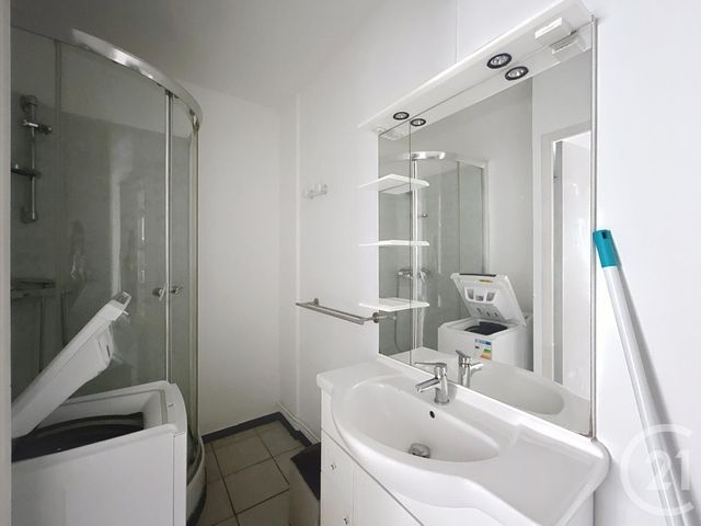 Appartement F2 &agrave; louer - 2 pi&egrave;ces - 45,06 m2 - Montbeliard - 25 - FRANCHE-COMTE