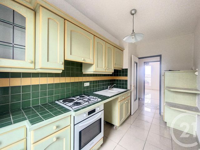 Appartement F3 &agrave; louer - 3 pi&egrave;ces - 54 m2 - Montbeliard - 25 - FRANCHE-COMTE