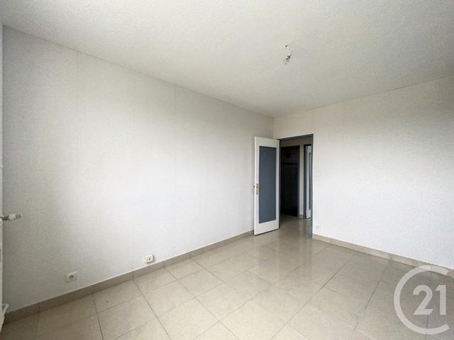 Appartement F3 &agrave; louer - 3 pi&egrave;ces - 54 m2 - Montbeliard - 25 - FRANCHE-COMTE