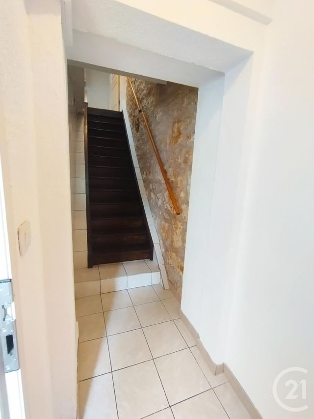 Appartement F2 &agrave; louer - 2 pi&egrave;ces - 42,15 m2 - Seloncourt - 25 - FRANCHE-COMTE