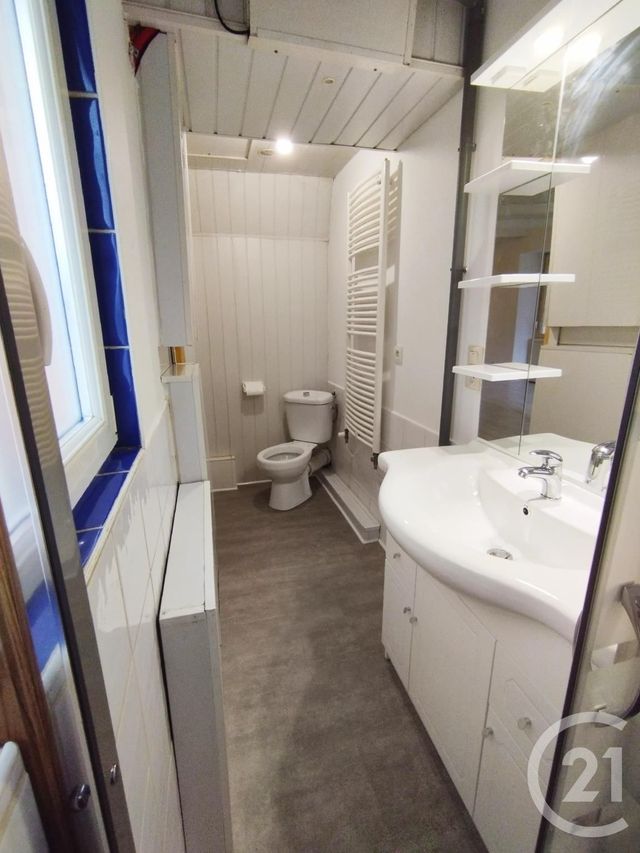 Appartement F2 &agrave; louer - 2 pi&egrave;ces - 42,15 m2 - Seloncourt - 25 - FRANCHE-COMTE