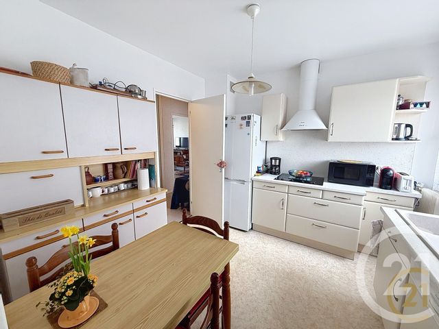 Appartement F3 &agrave; vendre - 3 pi&egrave;ces - 64,90 m2 - Montbeliard - 25 - FRANCHE-COMTE