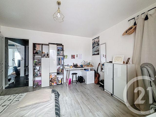 Appartement F5 &agrave; vendre - 5 pi&egrave;ces - 81,45 m2 - Seloncourt - 25 - FRANCHE-COMTE