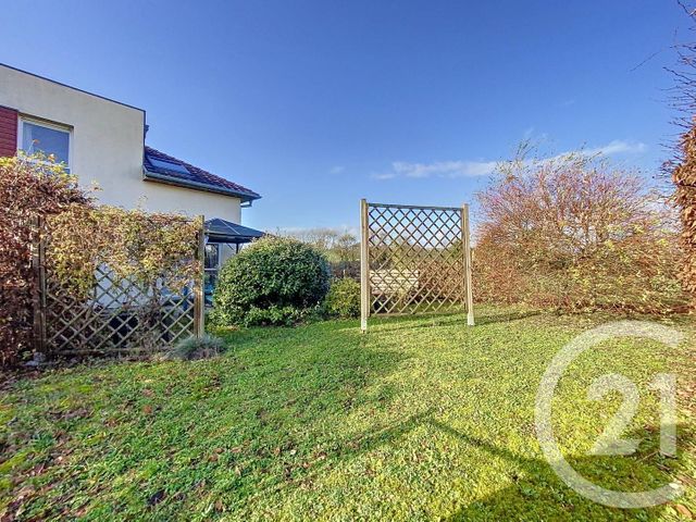 Appartement F4 &agrave; louer - 4 pi&egrave;ces - 65,30 m2 - Montbeliard - 25 - FRANCHE-COMTE