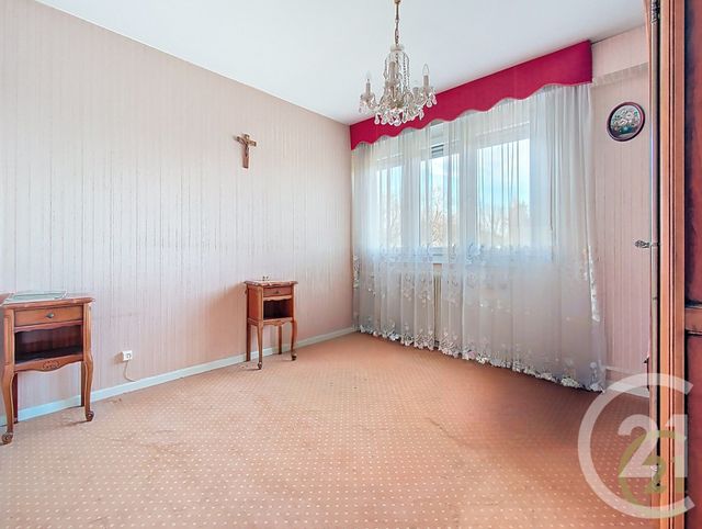 Appartement F5 &agrave; vendre - 5 pi&egrave;ces - 94,45 m2 - Montbeliard - 25 - FRANCHE-COMTE