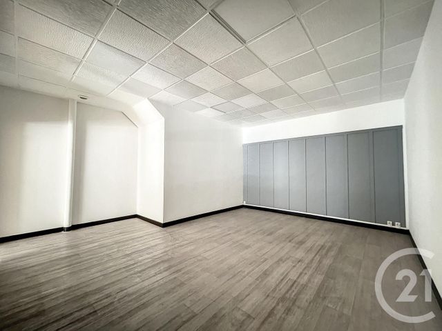 Appartement Local &agrave; louer - 3 pi&egrave;ces - 127 m2 - Audincourt - 25 - FRANCHE-COMTE