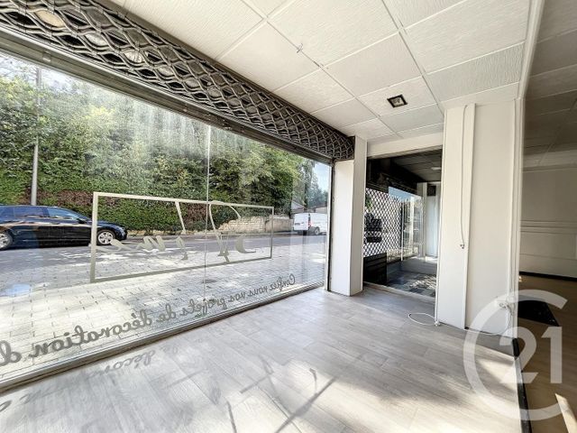 Appartement Local &agrave; louer - 3 pi&egrave;ces - 127 m2 - Audincourt - 25 - FRANCHE-COMTE