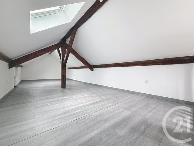 Appartement F3 &agrave; louer - 4 pi&egrave;ces - 78 m2 - Ste Suzanne - 25 - FRANCHE-COMTE