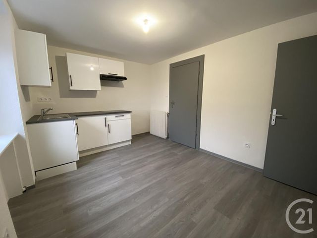 Appartement F3 &agrave; louer - 4 pi&egrave;ces - 78 m2 - Ste Suzanne - 25 - FRANCHE-COMTE