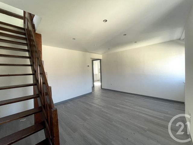 Appartement F3 &agrave; louer - 4 pi&egrave;ces - 78 m2 - Ste Suzanne - 25 - FRANCHE-COMTE