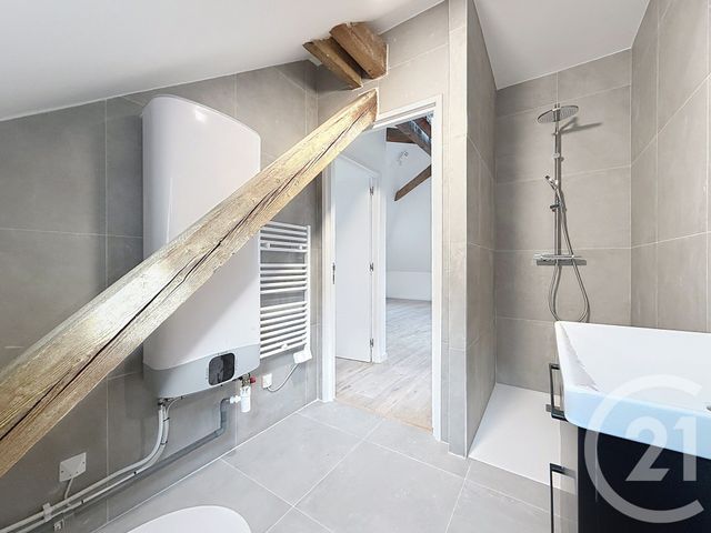 Appartement F3 &agrave; louer - 3 pi&egrave;ces - 70 m2 - Herimoncourt - 25 - FRANCHE-COMTE