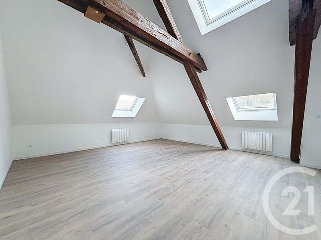 Appartement F3 &agrave; louer - 3 pi&egrave;ces - 70 m2 - Herimoncourt - 25 - FRANCHE-COMTE