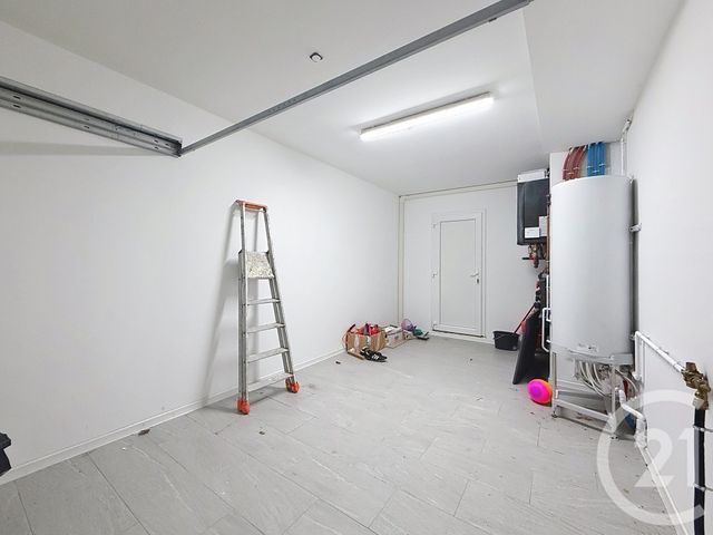 Maison &agrave; louer - 3 pi&egrave;ces - 80,93 m2 - Grand Charmont - 25 - FRANCHE-COMTE