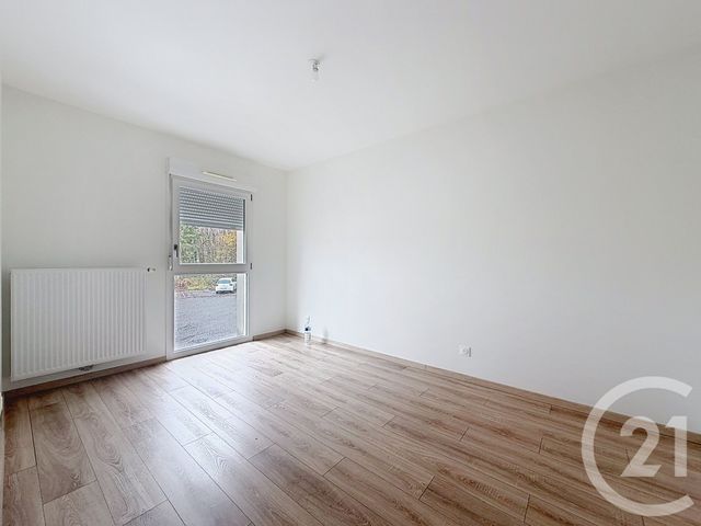 Maison &agrave; louer - 3 pi&egrave;ces - 80,93 m2 - Grand Charmont - 25 - FRANCHE-COMTE