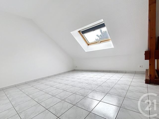 Maison &agrave; louer - 5 pi&egrave;ces - 95,69 m2 - Bavans - 25 - FRANCHE-COMTE